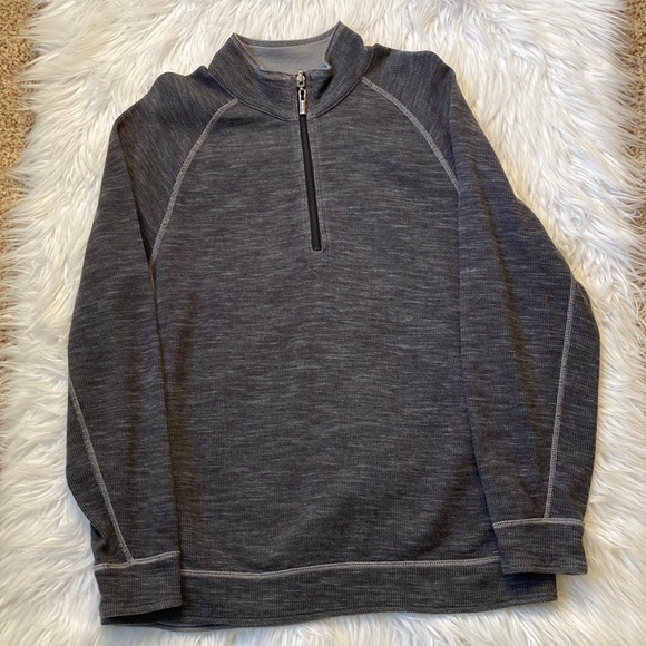Tommy Bahamas Quarter Zip Pull Over, Size Large